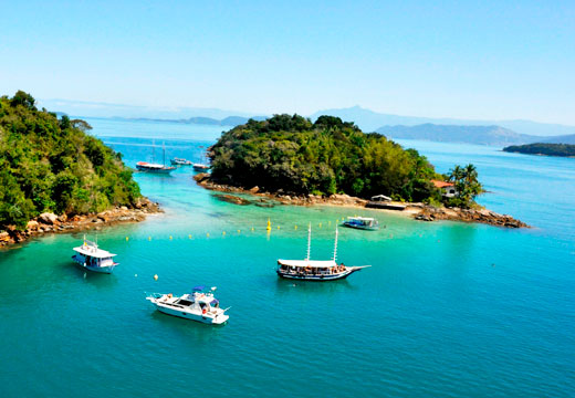 Tour em lancha compartilhada na Lagoa Azul